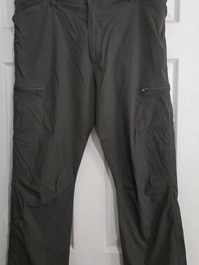 Wrangler Dark Gray Cargo Pants with Zip Pockets